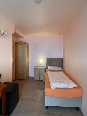 Hotel Am Roonplatz Bonn Buitenkant foto