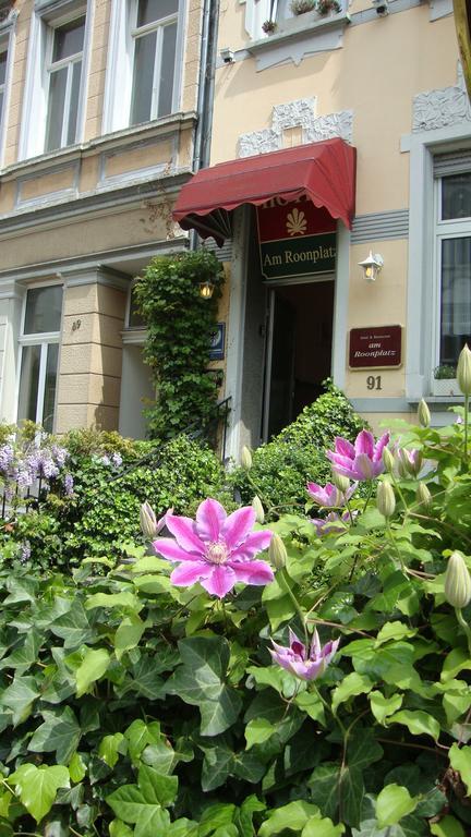 Hotel Am Roonplatz Bonn Buitenkant foto