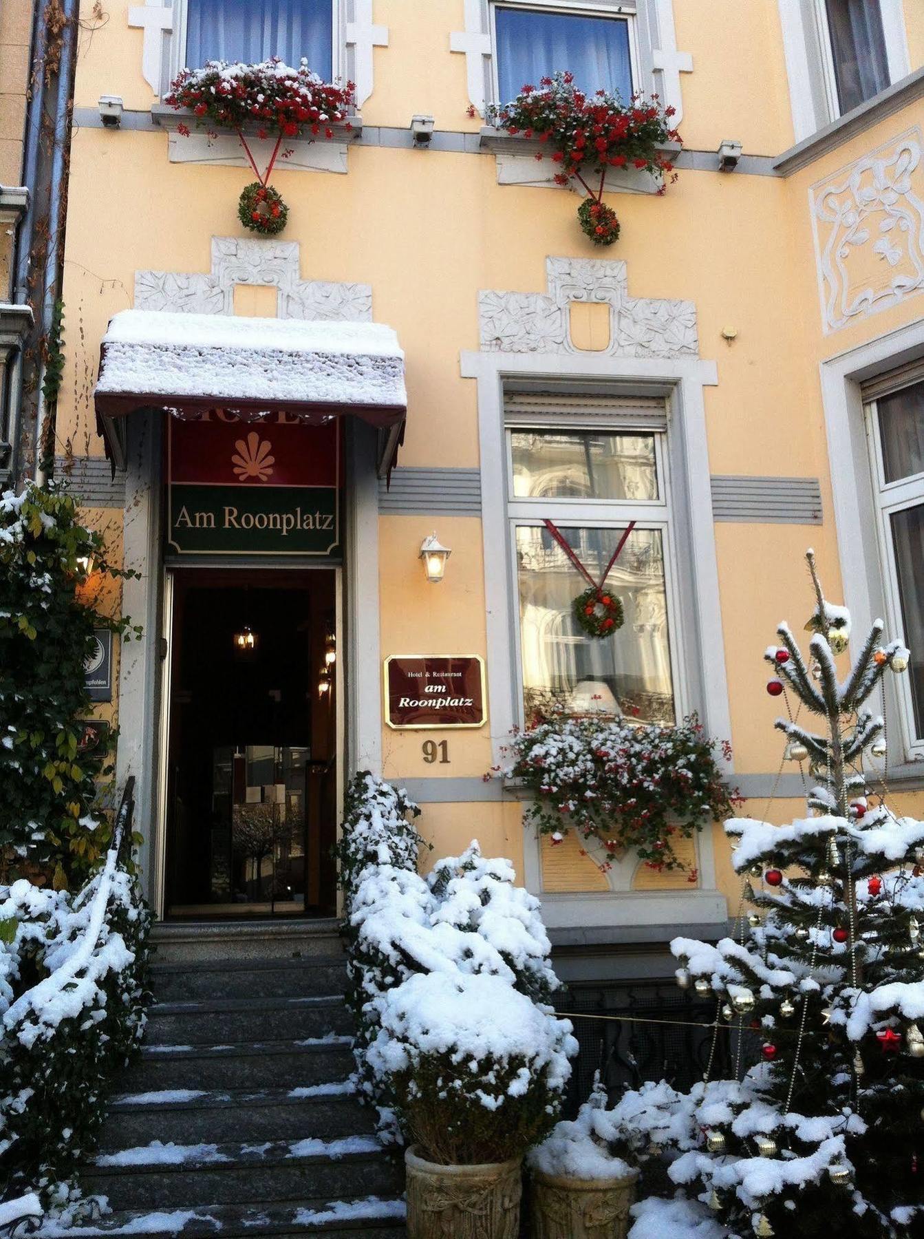 Hotel Am Roonplatz Bonn Buitenkant foto